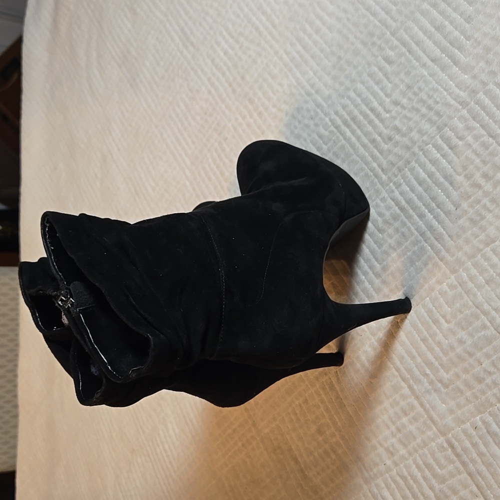 Aldo Black Suede Ankle Boots, Platform, High Heels, Size EU 40, US 9.5 - Picture 2 of 8